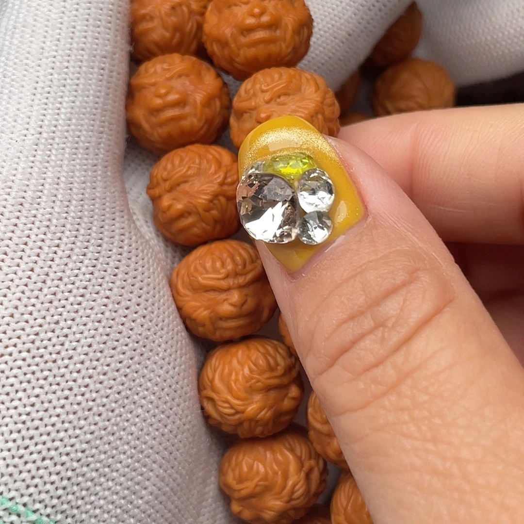 b***珺猴头核桃吊坠大圣