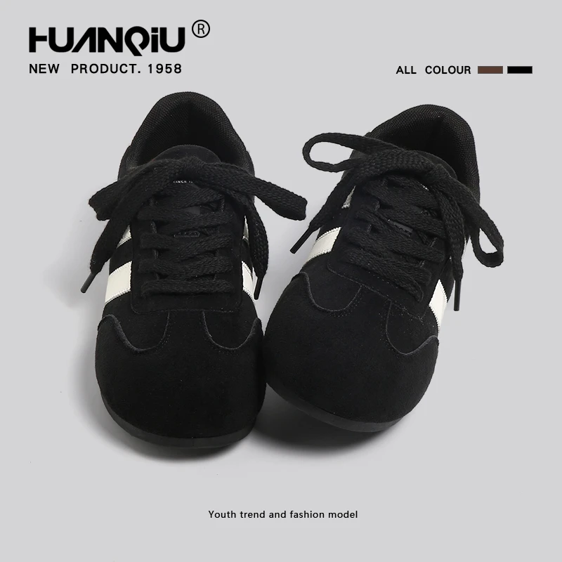 环球黑色大头泡芙鞋女2026新款春季休闲板鞋丑萌鞋子女运动德训鞋