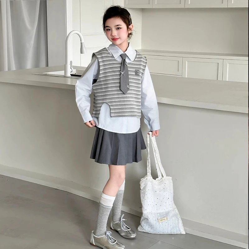 女童套装春装2025新款洋气女大童衣服儿童春秋款马甲学院风三件套