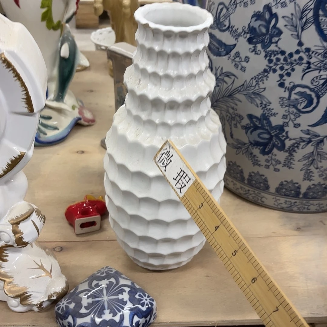 叶***子微瑕陶瓷花瓶值得购买