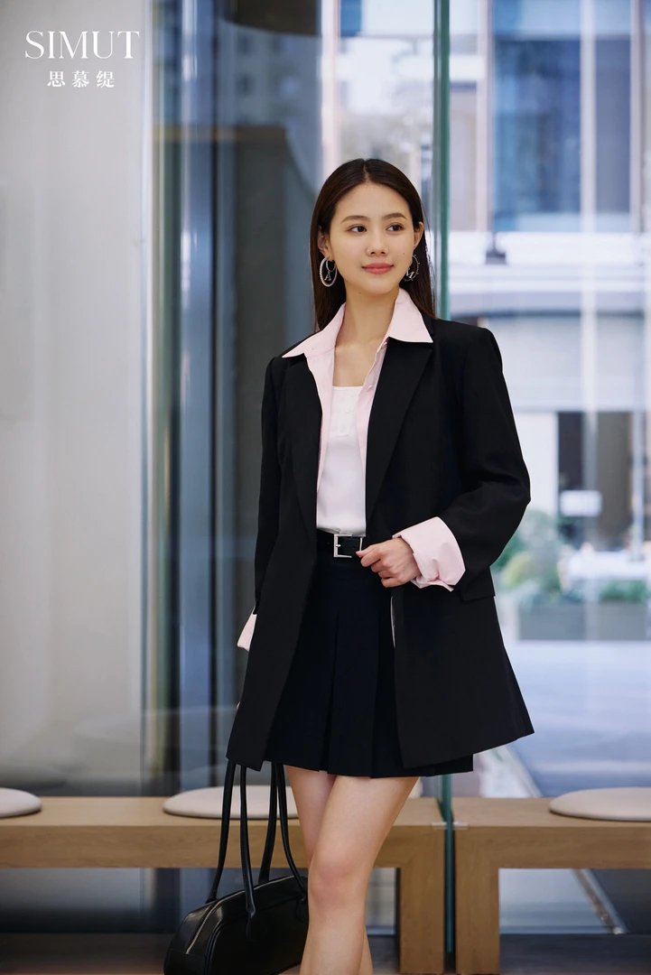 思慕缇新款新品西装