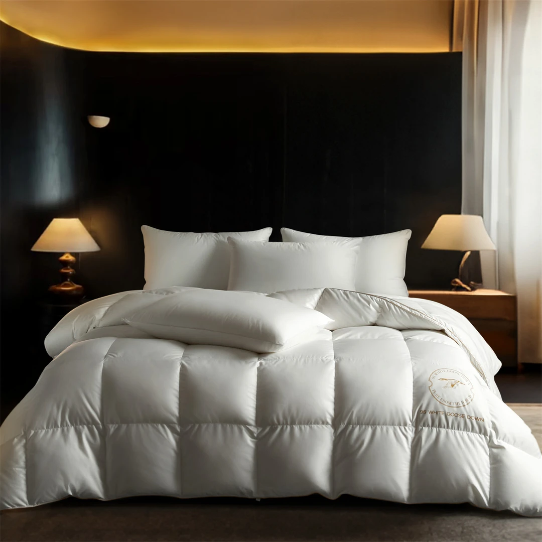 高奢80s柔舒棉高支静音防钻绒面料冬季白鹅绒被保暖加厚被芯冬被