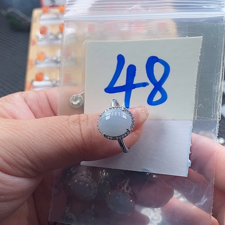 未镶嵌戒指翡翠缅甸