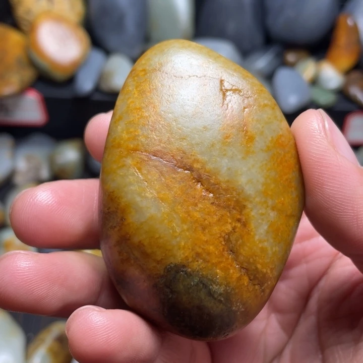 和田玉未镶嵌把件102