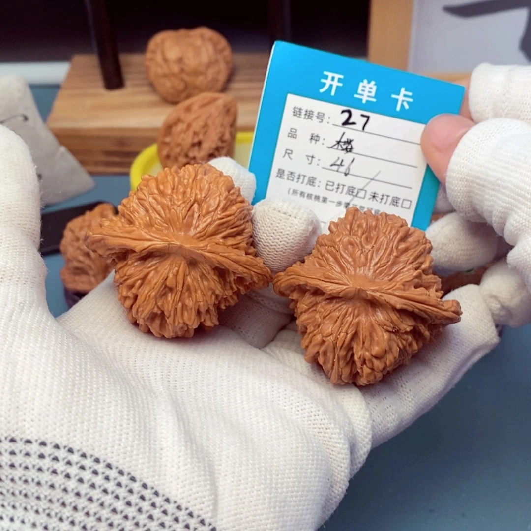 桃核吊坠文玩核桃