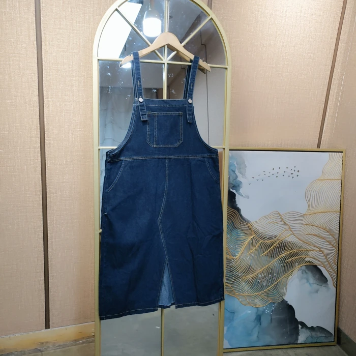 CJ47孕妇蓝色牛仔背带裙110-140