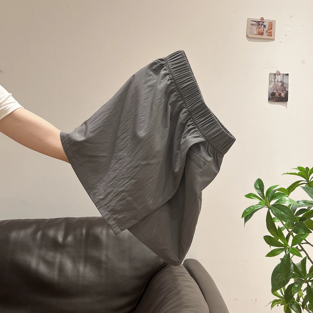 深灰色休闲短裤女夏季新款薄款松紧腰显瘦裤子减龄a字阔腿四分裤