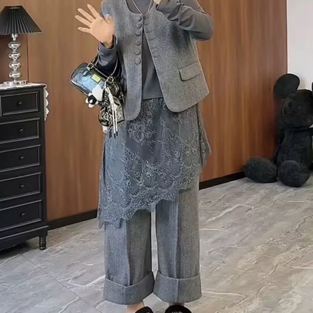 【月姐家】欧洲站2025秋季新款T恤衫拼接蕾丝打底衫