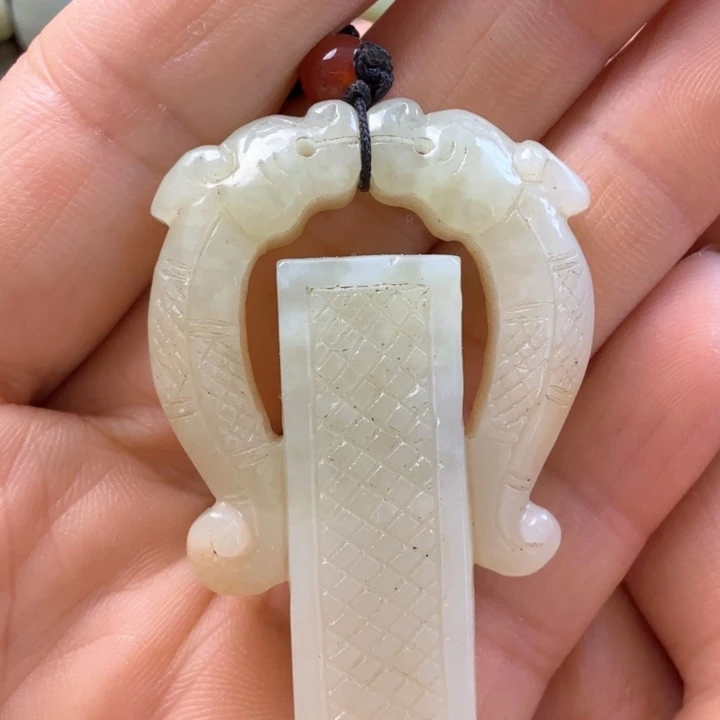 真***人和田玉未镶嵌挂件