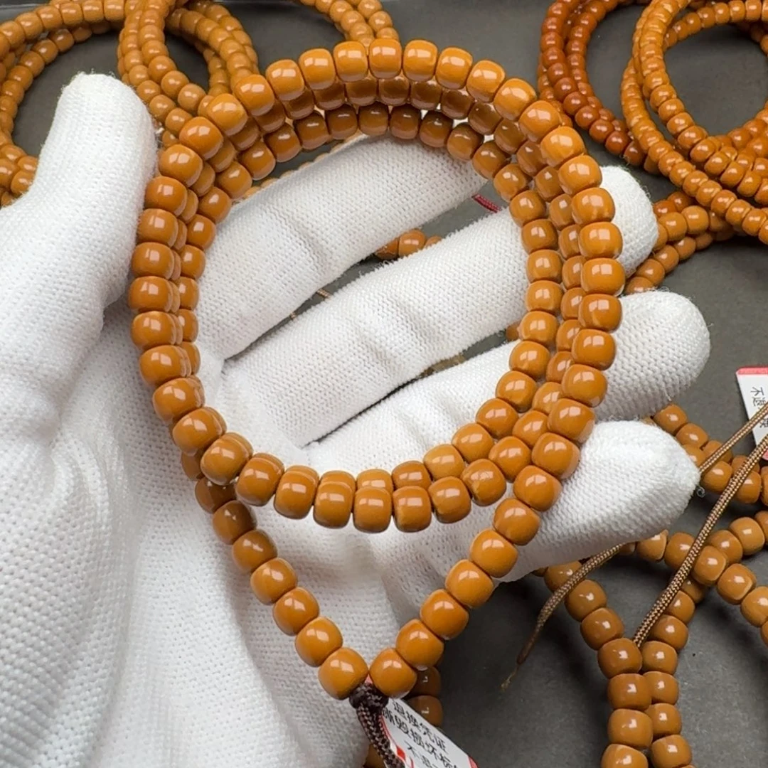 吊坠橄榄核老挝核尖长串5.9mm 微白