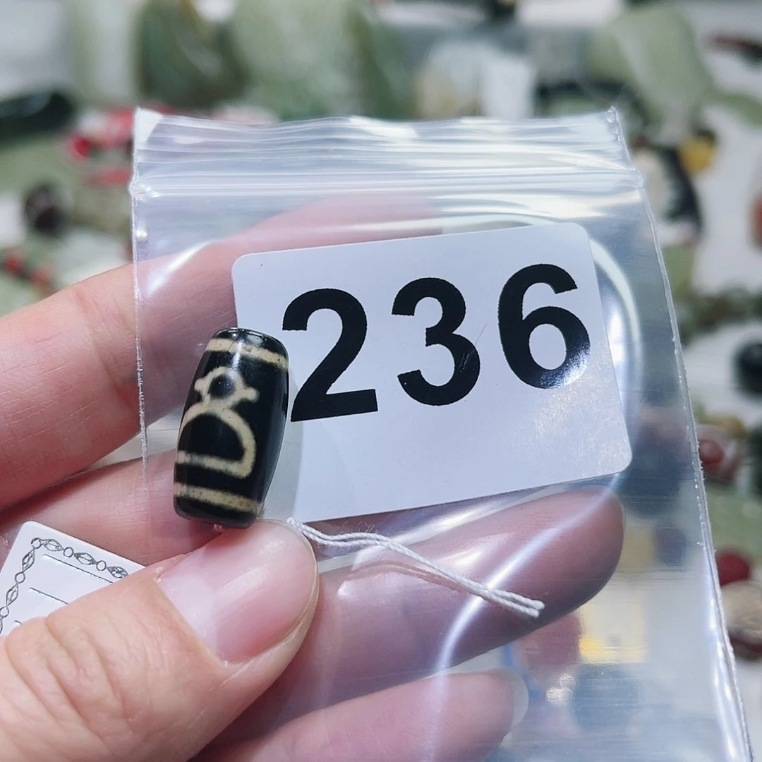 玛瑙/玉髓颈饰合金