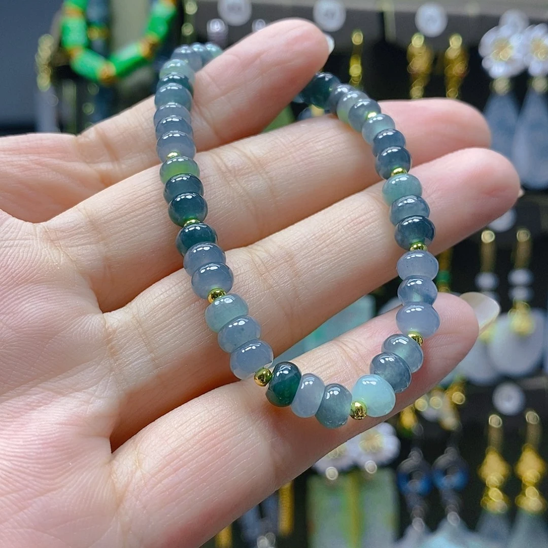 未镶嵌翡翠耳饰翡翠