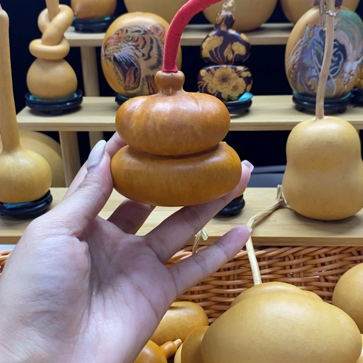 翀***叔葫芦可可爱爱的钱袋子