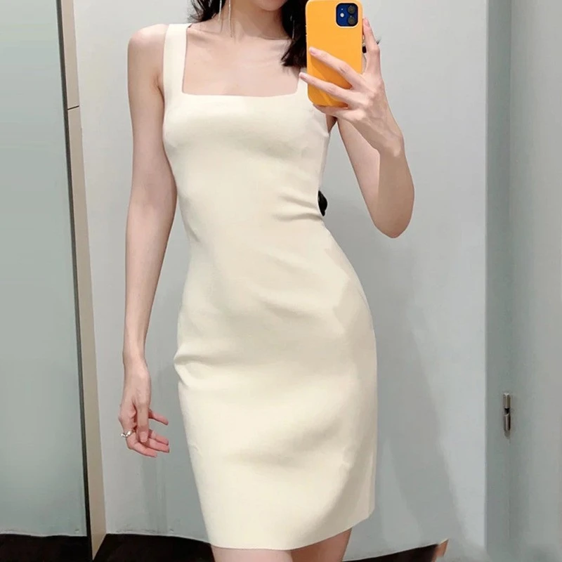 【饰漫】〖现货〗冰麻丝夏季冰凉质感针织女装修身显瘦背心连衣裙