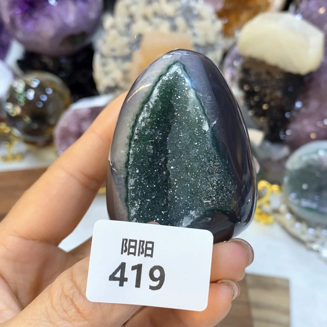 未镶嵌水晶大型摆件（非配饰）