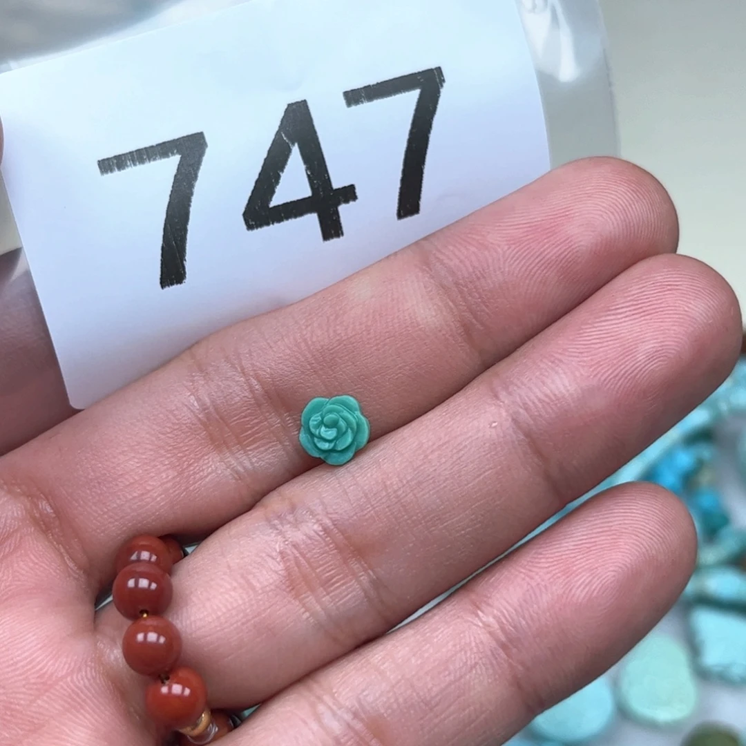 南红玛瑙未镶嵌珠宝奇石