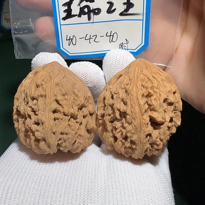 吊坠文玩核桃南疆主筋之王33