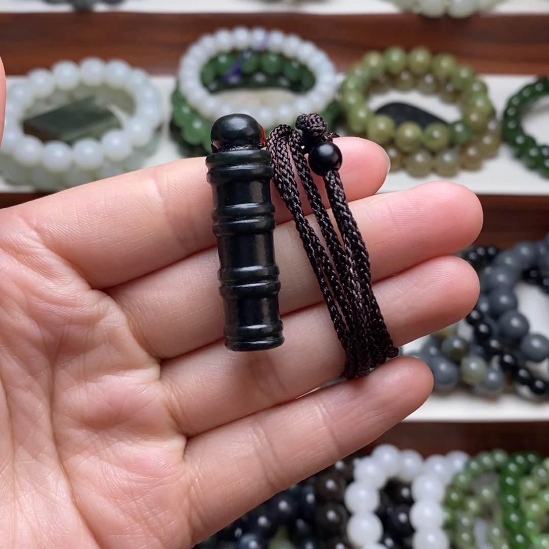 和田玉未镶嵌手串