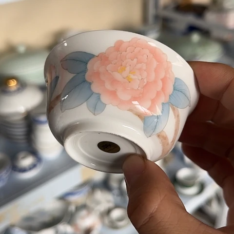 陶瓷大球泥手绘杯一个
