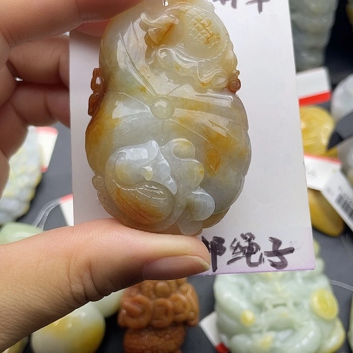 颈饰未镶嵌翡翠天然翡翠