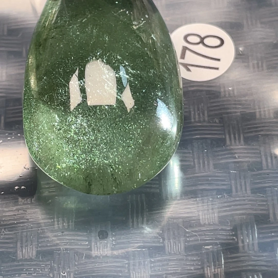 【闪购商品】颈饰未镶嵌水晶音****?