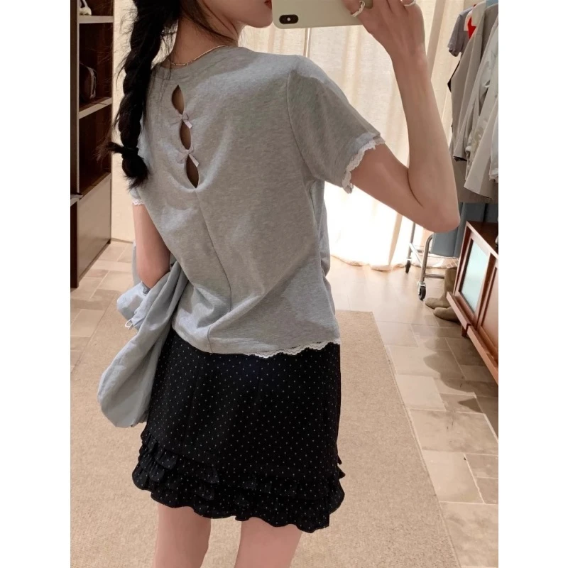 设计感镂空圆领灰色短袖t恤女2025新款夏季蕾丝花边短款休闲上衣