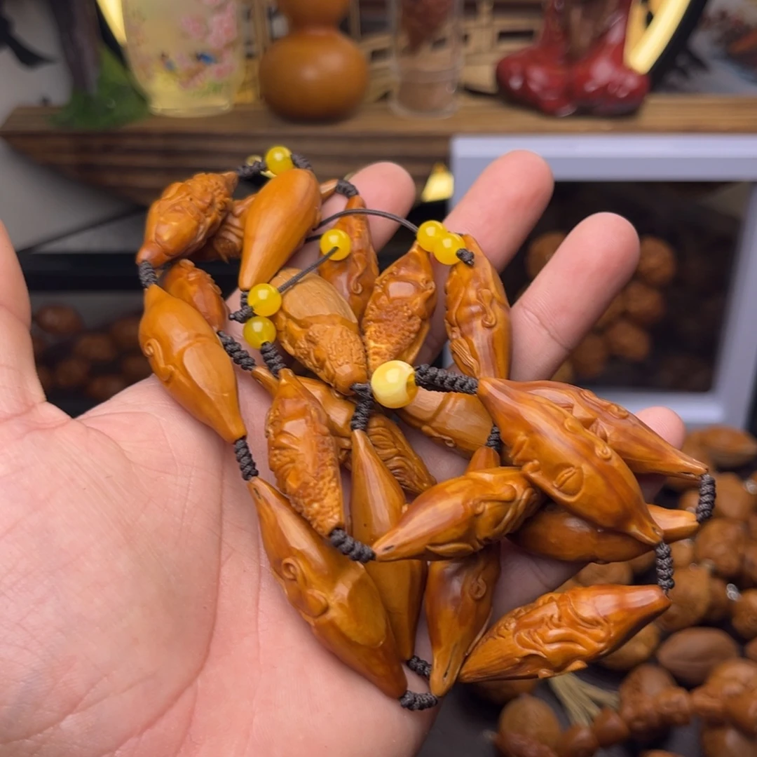 王***阳橄榄核吊坠橄榄核柳叶罗汉1.34