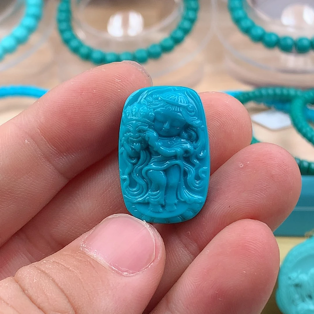 绿松石颈饰未镶嵌