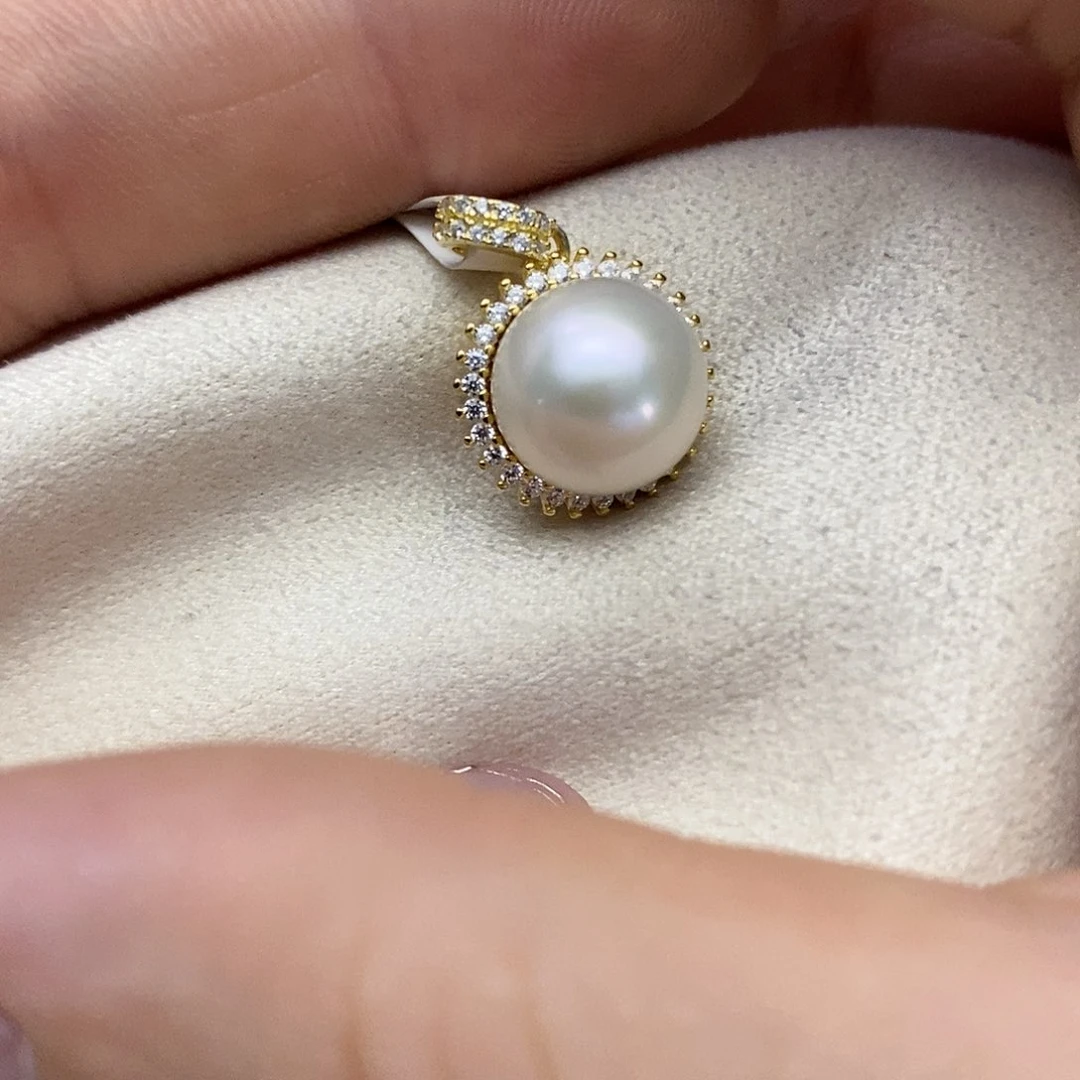 【闪购商品】淡水珍珠颈饰银S925镶嵌