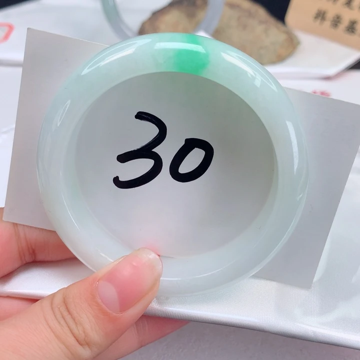 翡翠手镯未镶嵌正圈54.55