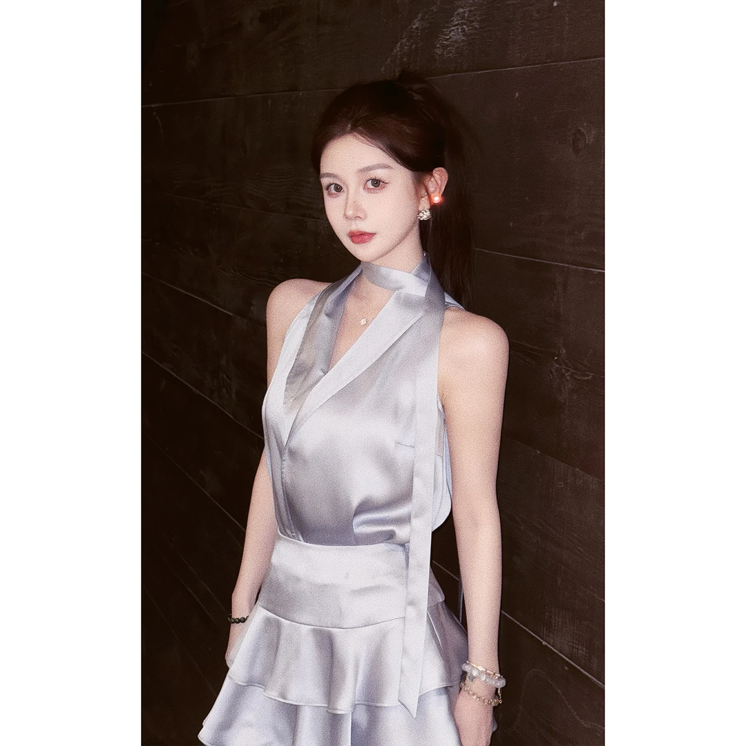 AZZHEN【清冷拾光】法式挂脖无袖缎面套装上衣气质AZ5DSB15-SB/AZ5