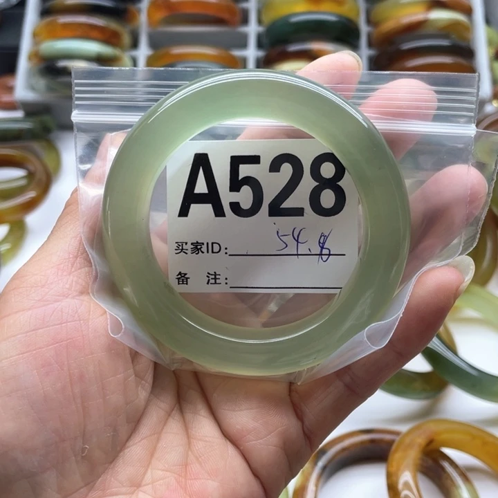 蛇纹石玉未镶嵌手镯✈️****