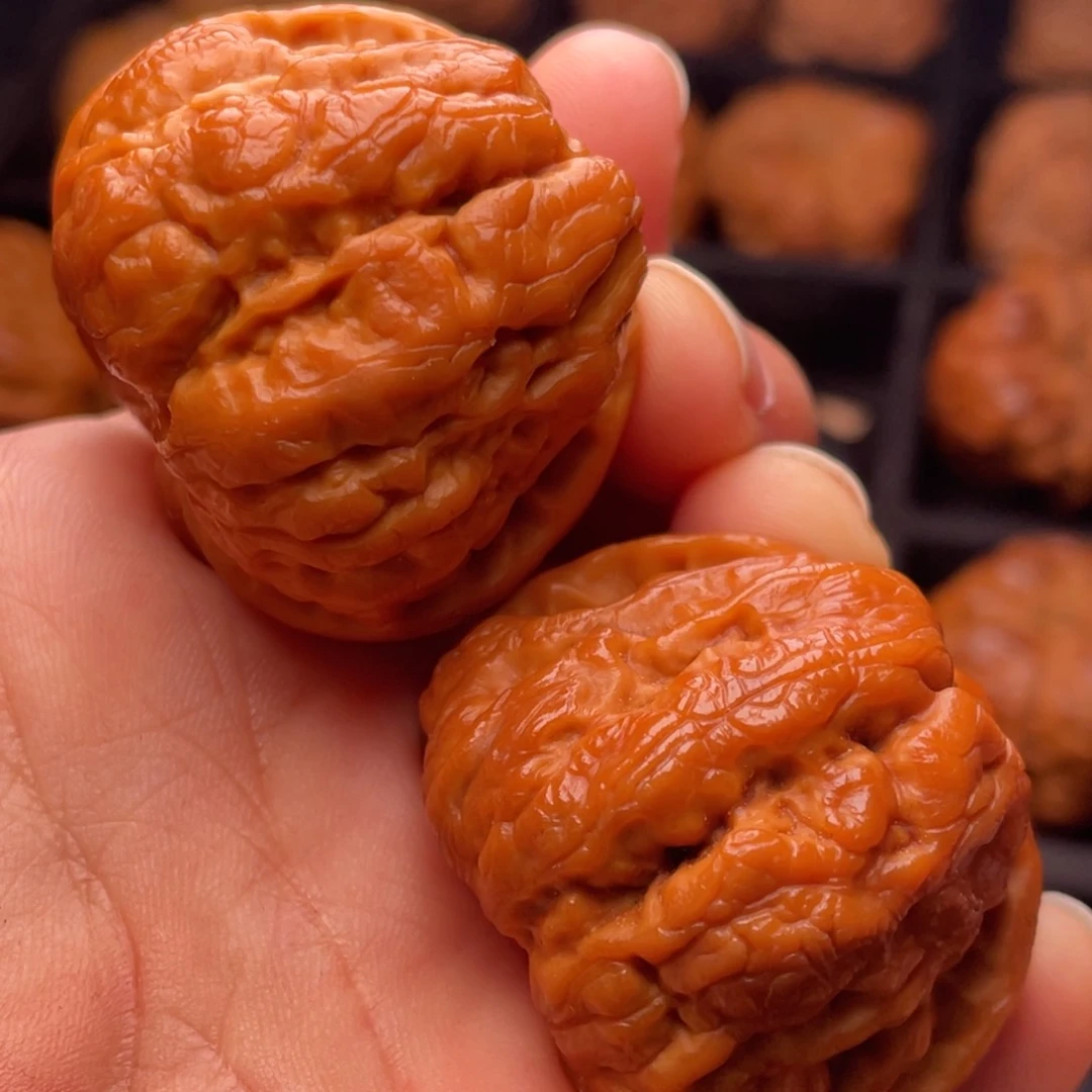 文玩核桃把件秦岭山脉