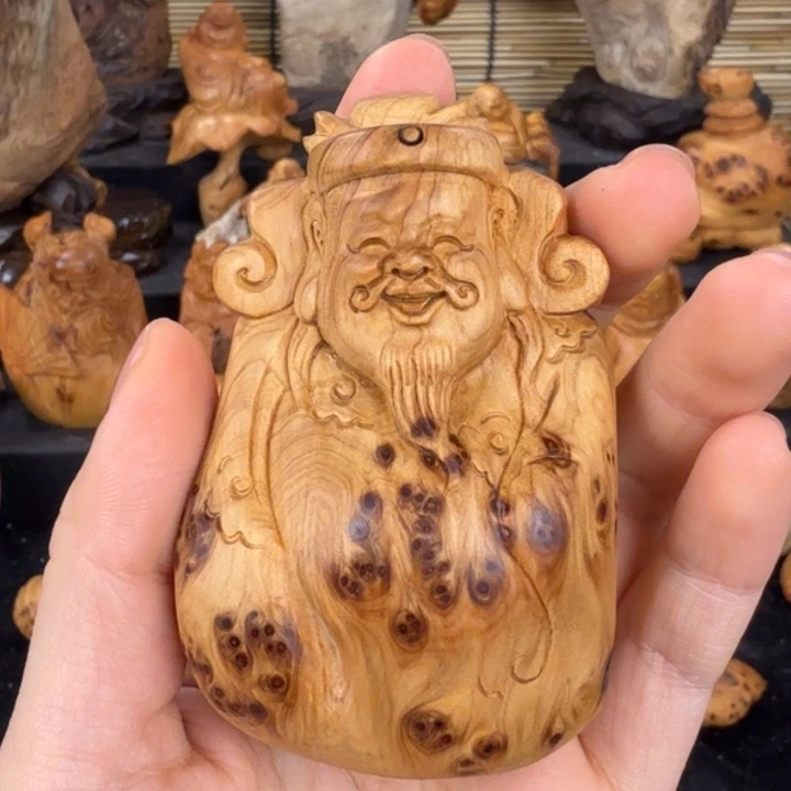 秭***军柏木（崖柏）手把件