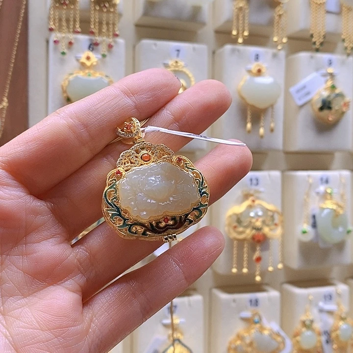 和田玉颈饰银S925镶嵌