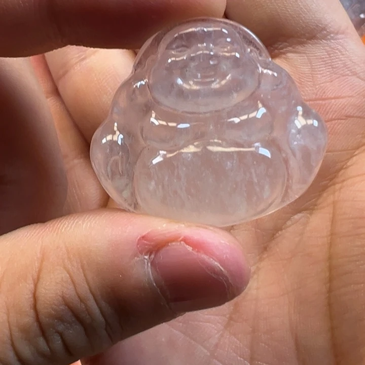 石英质玉未镶嵌颈饰佛公