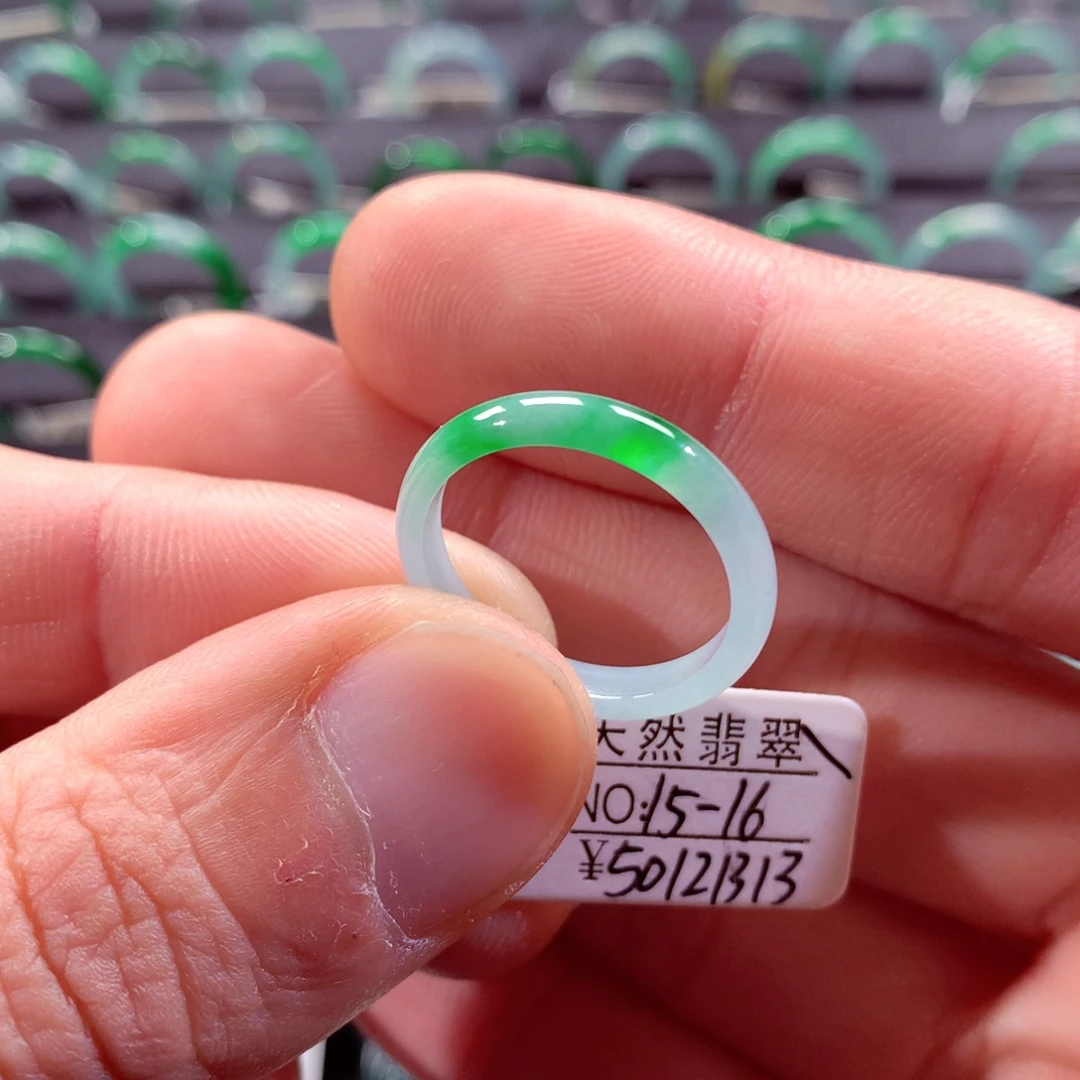 翡翠未镶嵌戒指翡翠戒指
