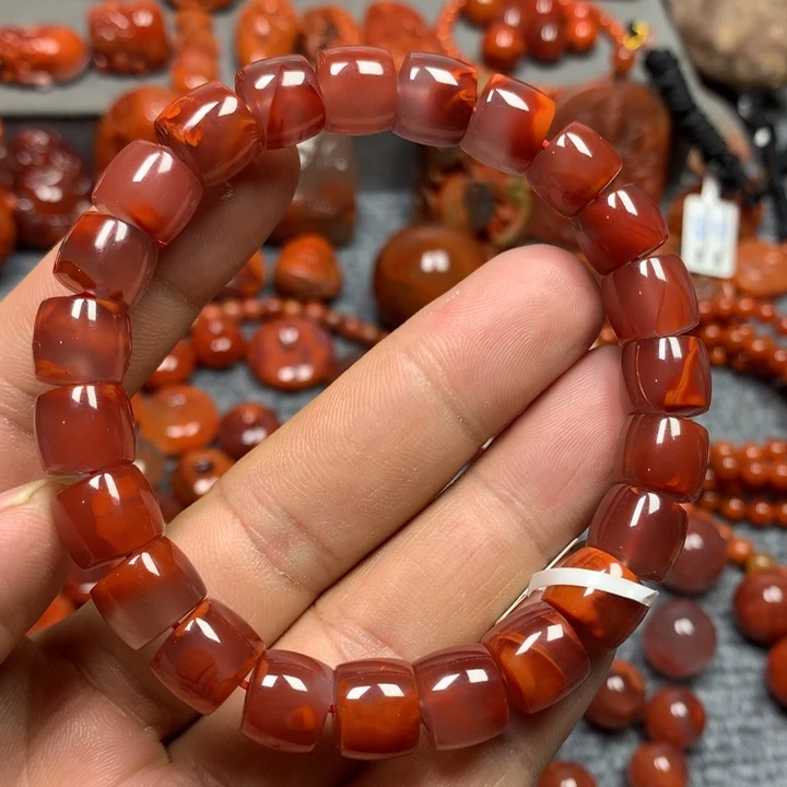 南红玛瑙手串未镶嵌10+m m