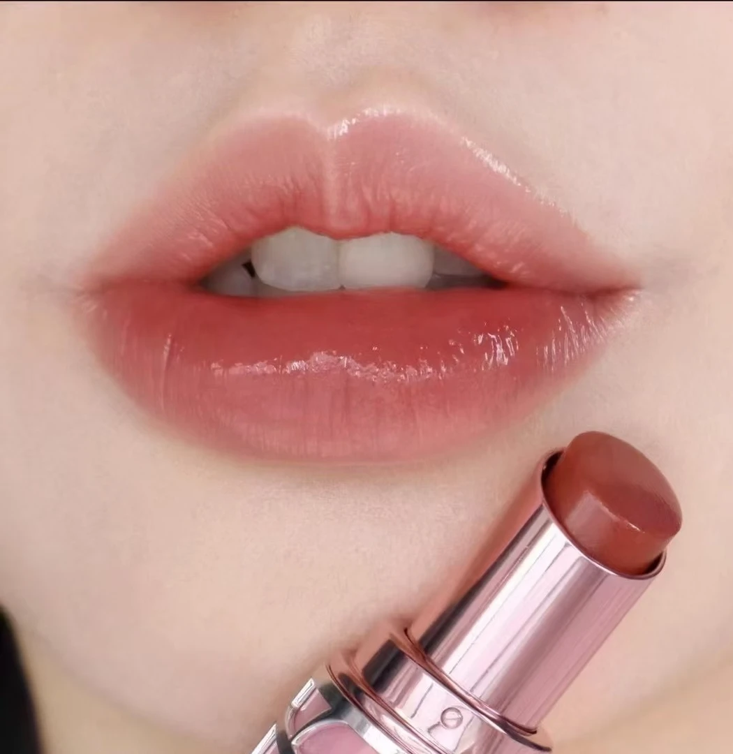 微瑕痕迹地板价处理【正装口红、彩妆、香水】