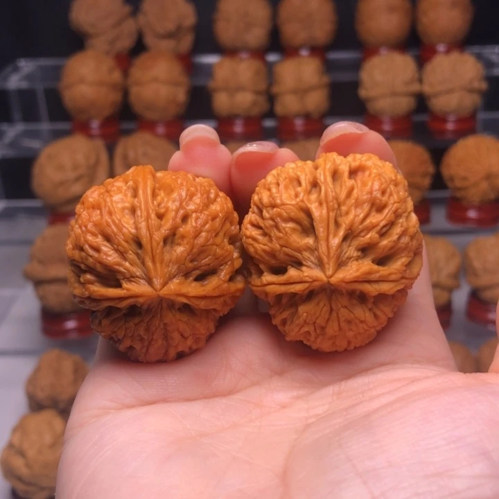 文玩核桃吊坠燃***春36盘龙玉凤三楞