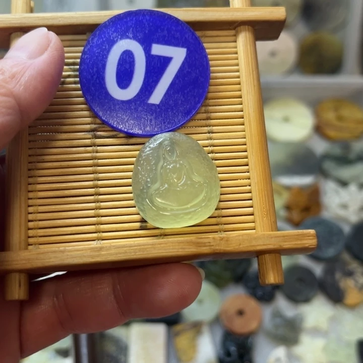 蛇纹石玉合金车挂