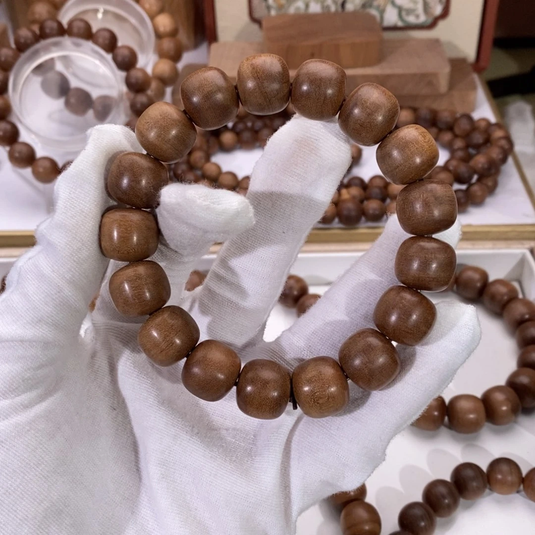 大***江檀香木其他横纹黑肉1314品相一般