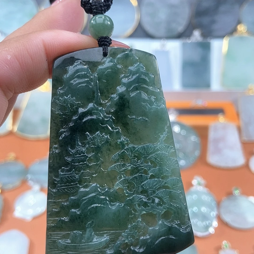 翡翠未镶嵌吊坠(不含链)