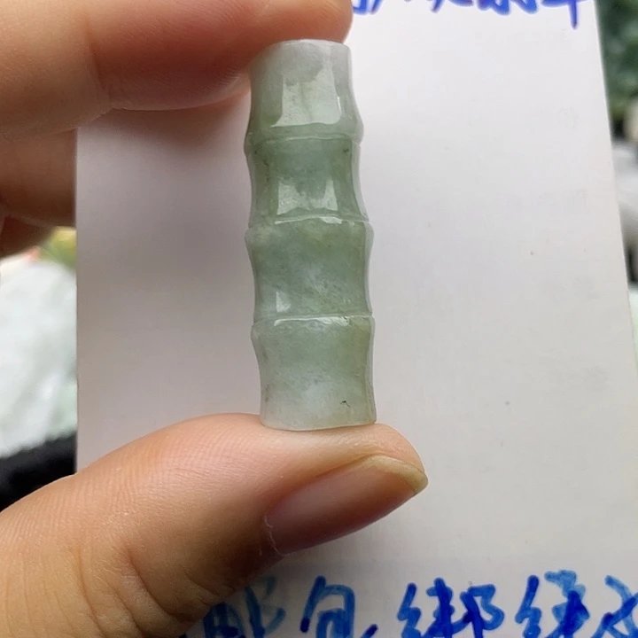 翡翠未镶嵌颈饰天然翡翠