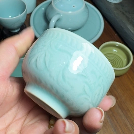 龙泉青瓷主人杯微瑕