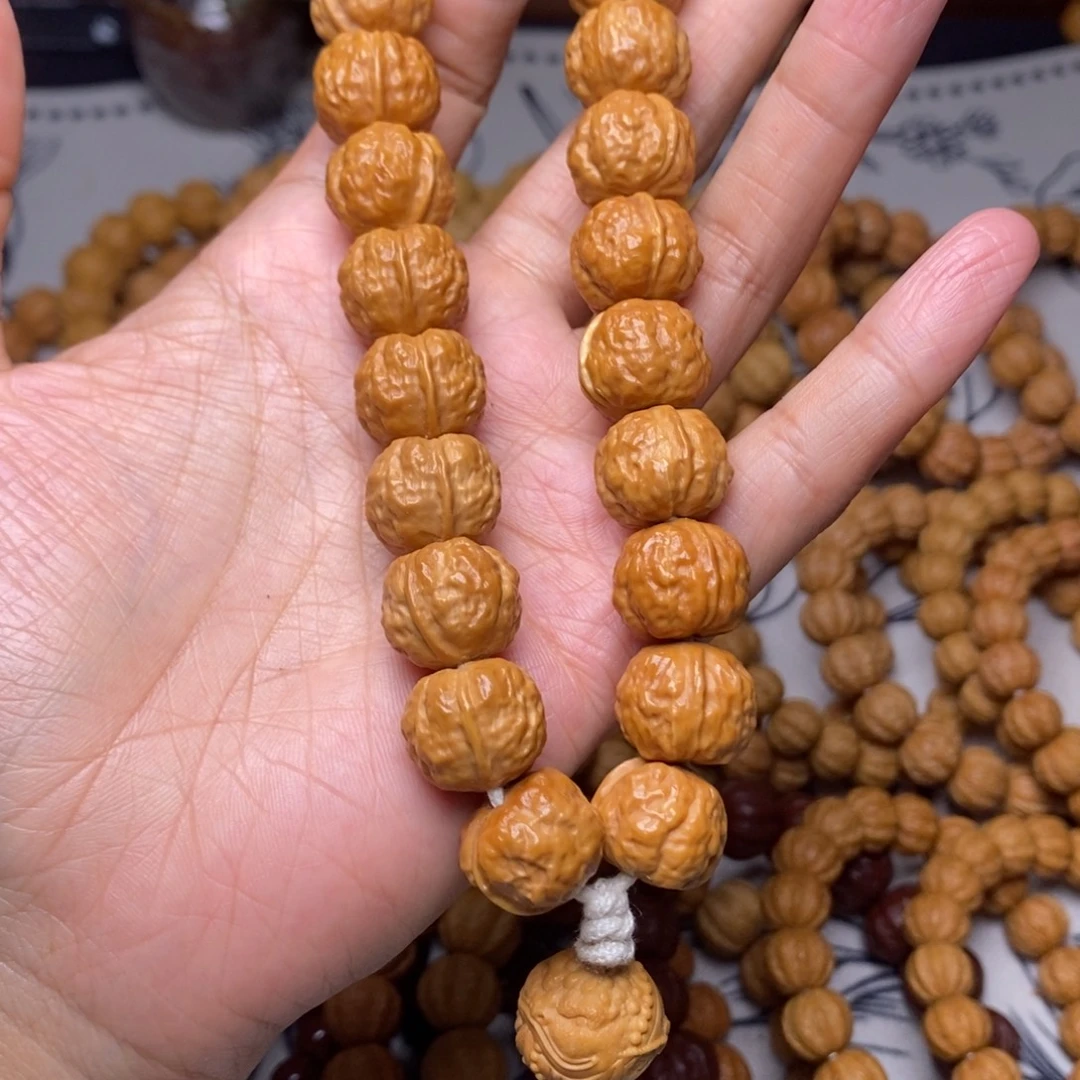 猴头核桃吊坠金蟾手持