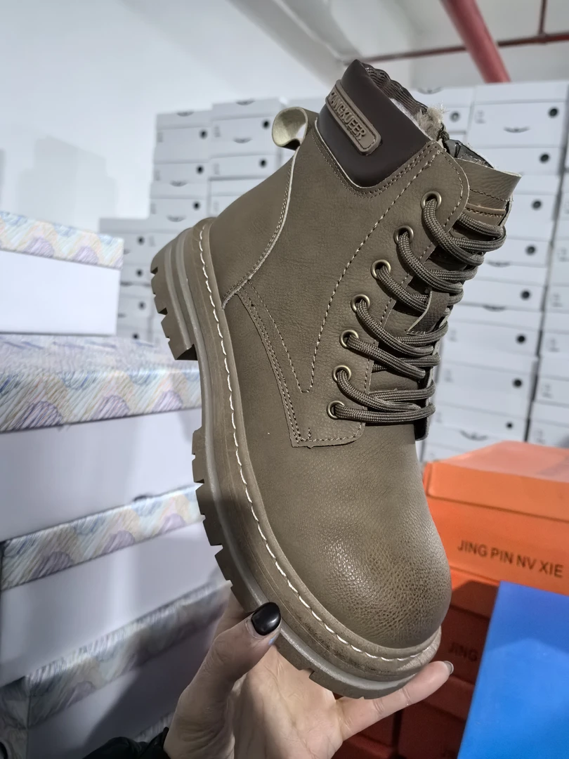 《小铺》休闲时尚女鞋973号