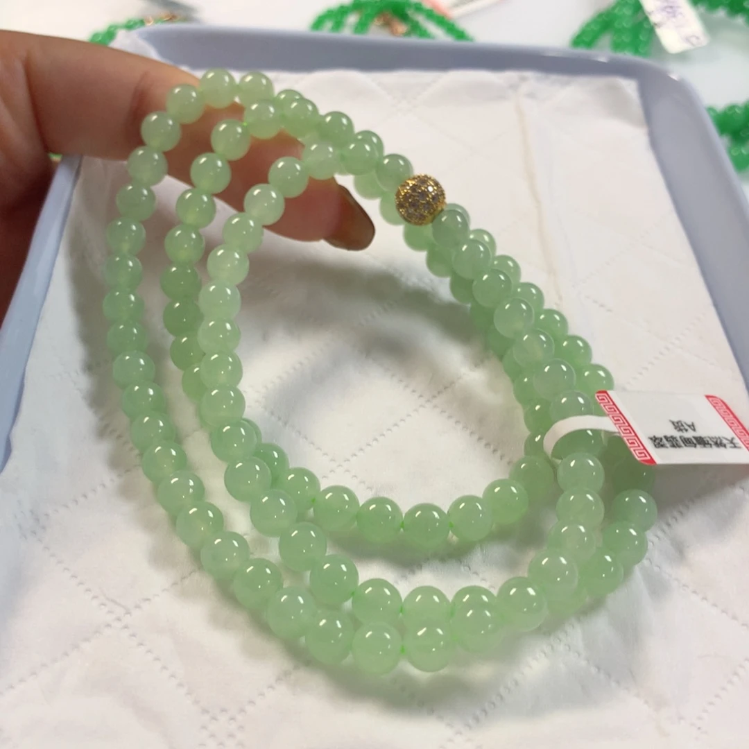 翡翠未镶嵌颈饰项链