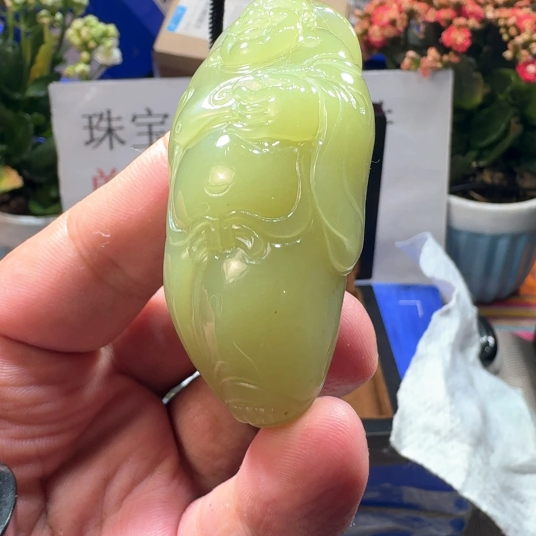 和田玉（糖玉）未镶嵌颈饰