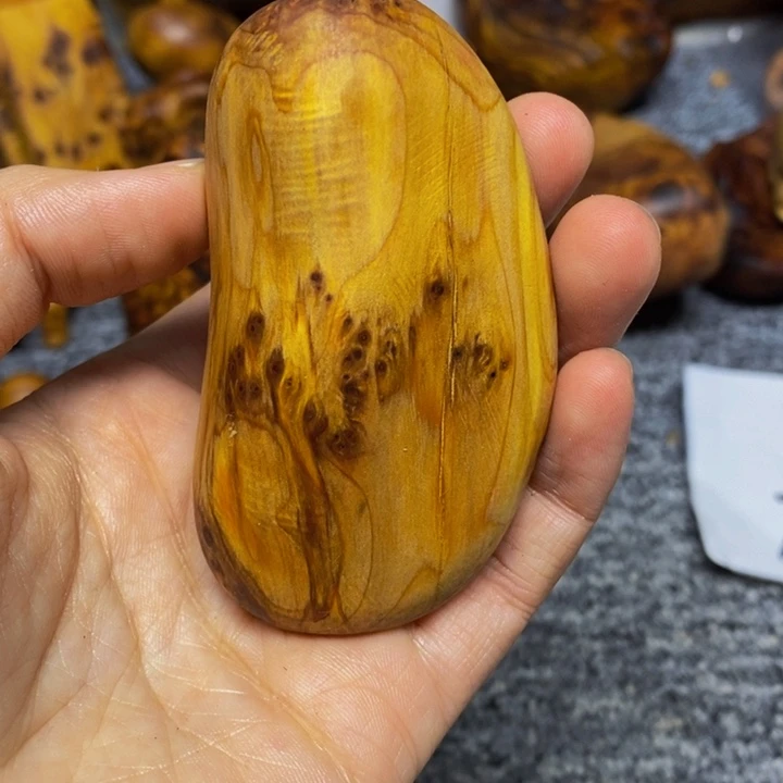 柏木（崖柏）瑕疵100